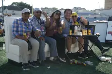 El público del festival: familias, amigos y camisetas de la selección